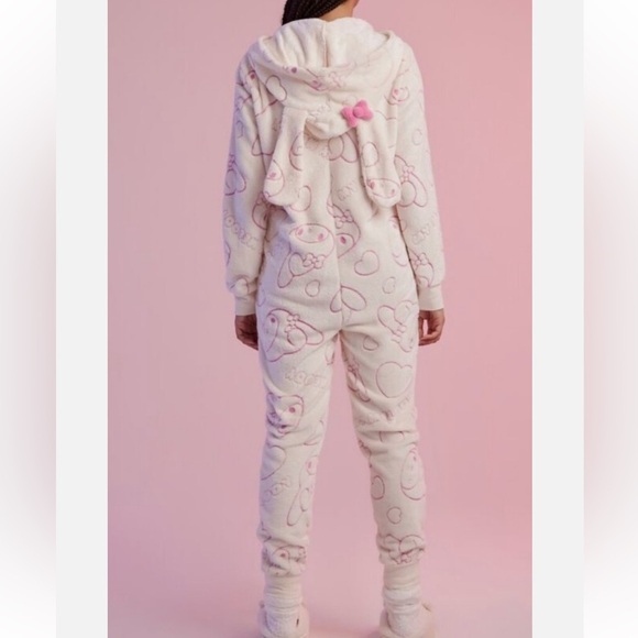 Forever 21 Hello Kitty My Melony Pajama Jumpsuit - Picture 2 of 7